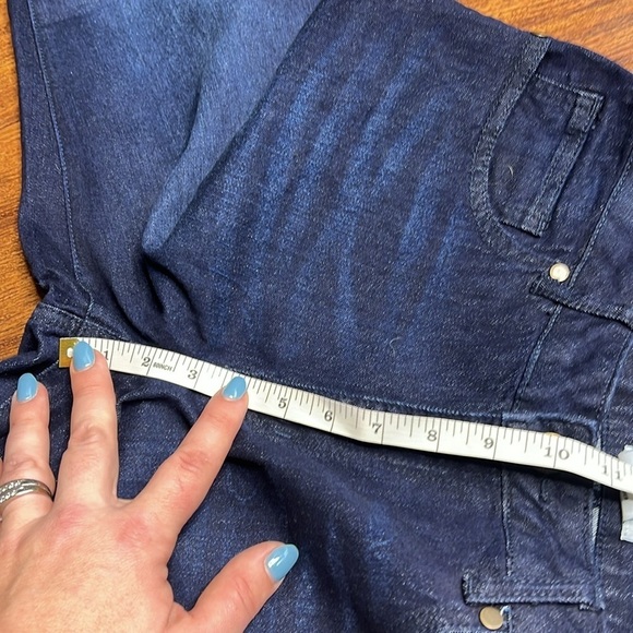 NWT Monroe & Main Dark Wash High Rise Flare Jeans - Picture 7 of 10